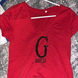 sparkled red/black guess top